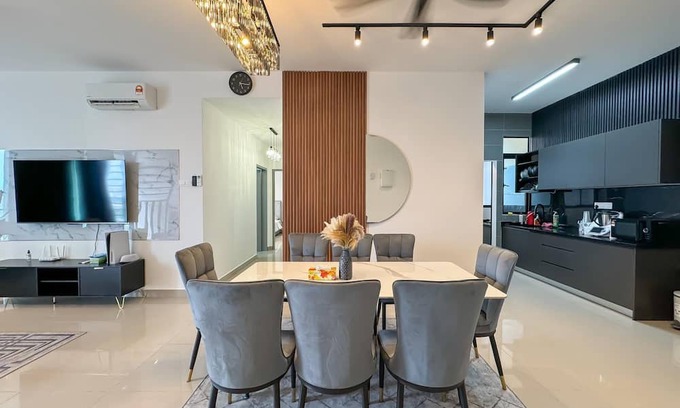 Kuala Lumpur Apartment | AJ Suites by Rilaks, 3 Bedrooms 3 Baths for 7 Guests in KL North