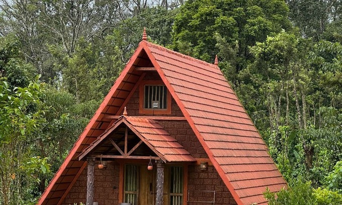 Somvarpet Villa | Copper Edge - Eco Resort