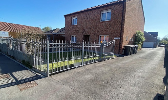 Saint-Amand-les-Eaux Apartment | T2 ground floor apartment 2.5kms from town center and casino