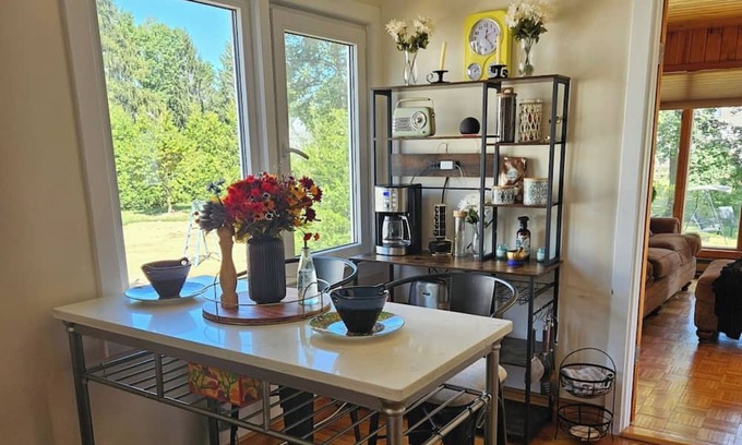 Fairfield House | Charming 3-bedroom house in peaceful Fairfield with a spacious backyard