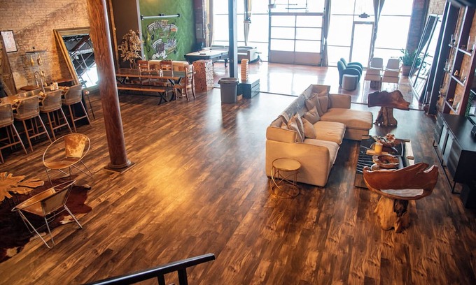 Castleberry Hill House | Spacious 3-Level Loft Stay in Downtown Atlanta