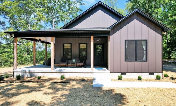 Sewanee House | Sunset - A Sewanee Tradition - Mountain Retreat