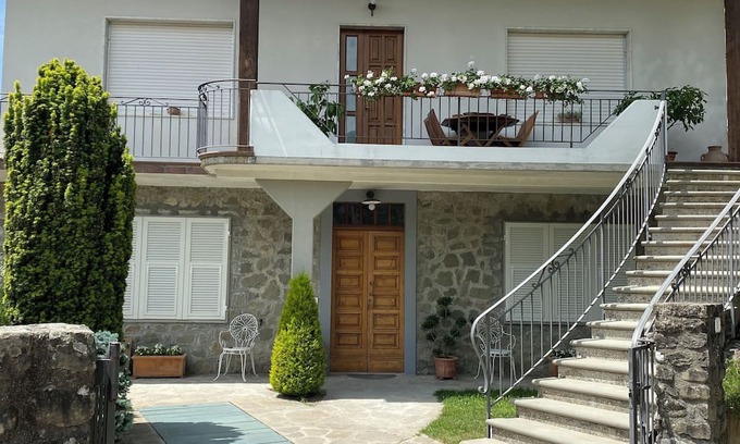Bagnone House | Vacation Home "The Motorcycle"