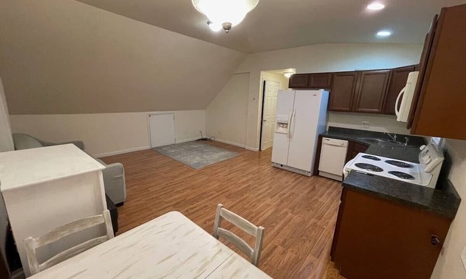 Bethpage Apartment | Fully furnished 1 BR apartment just 2.1 miles away from the 2025 Ryder Cup.