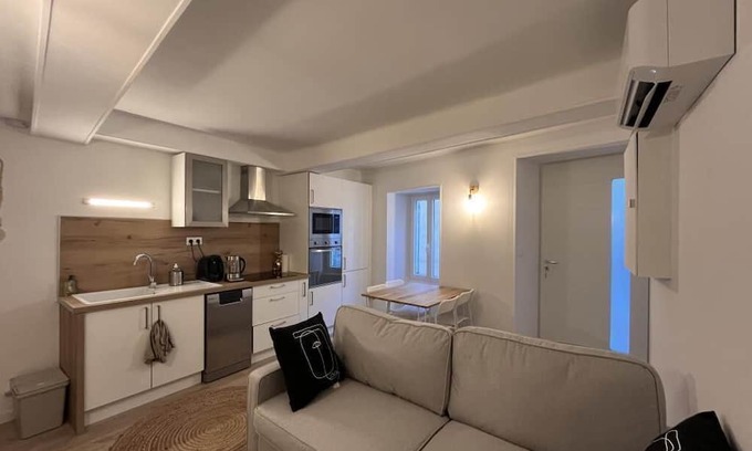Saint-Chaptes House | House 1807 - Saint Chaptes
