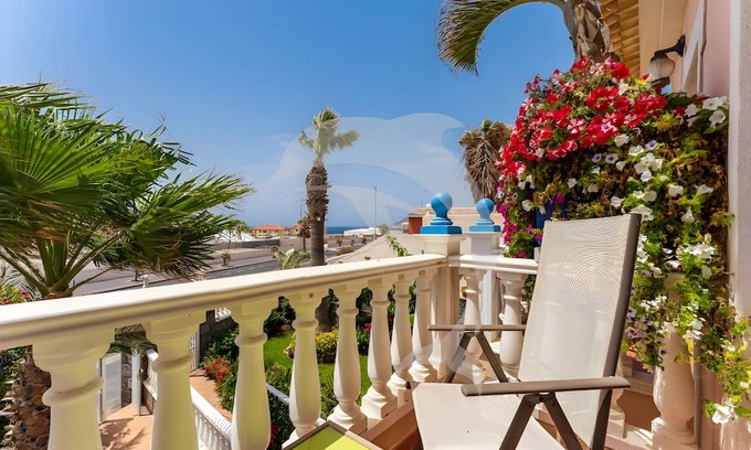 Granadilla de Abona Apartment | Vacation Apartment 'Apto 14 2 Bedroom Sea Garden Only' with Wi-Fi