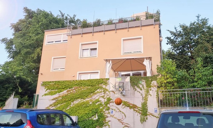 Seeheim-Jugenheim Apartment | Villa Yorda - Style. Beautiful. Yorda.