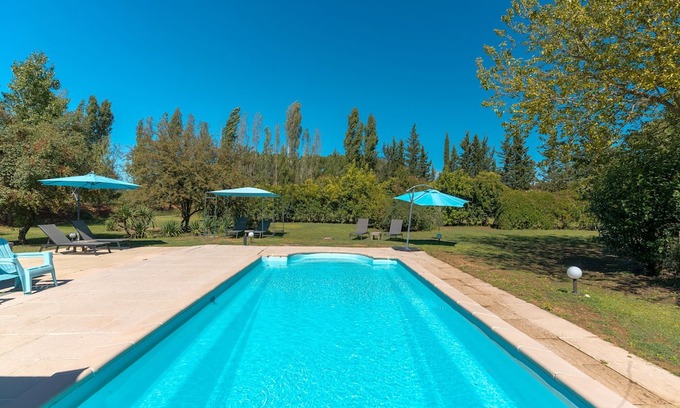 Roussillon Cottage | Domaine Plan des Devens