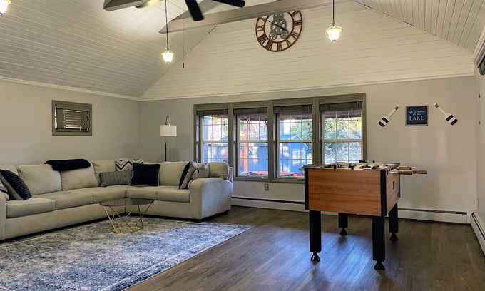 Rome Cottage | Kid-Friendly Cottage near Lake Delta