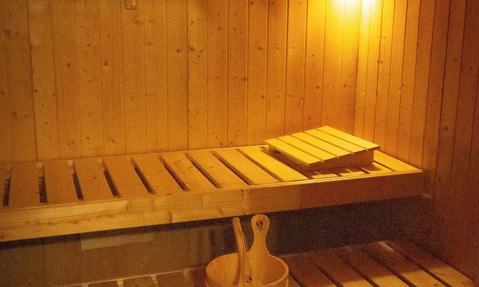 Watterbach Apartment | Comfortable vacation apartment with sauna and large living and dining area