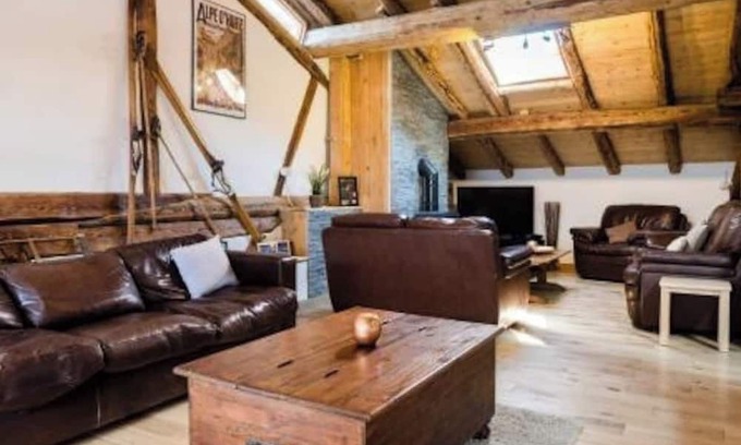 Peisey-Nancroix House | Chalet Bronziers - authentic alpine experience (16p, sauna)
