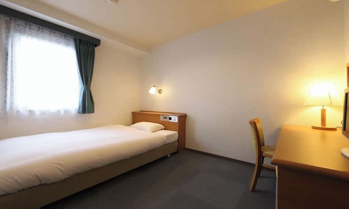 Takaoka Hotel | Nonsmoking Semidouble Room only Smile Value /Takaoka Toyama