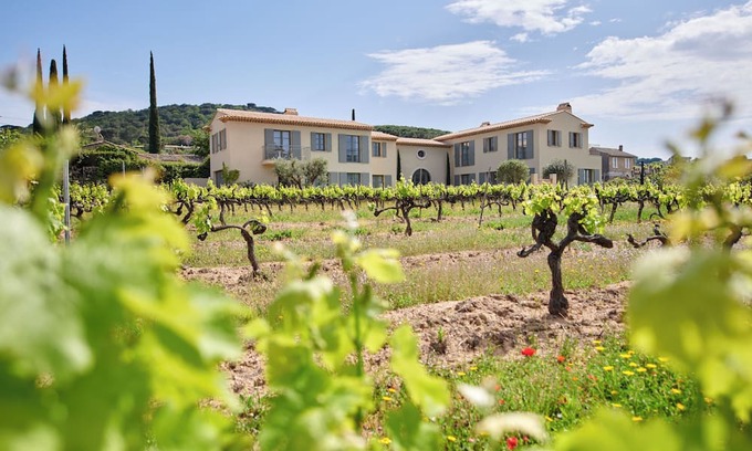 Cote d'Azur- French Riviera Villa | Villa Eucleia - 7 rooms with hotel services in the center of Saint-Tropez