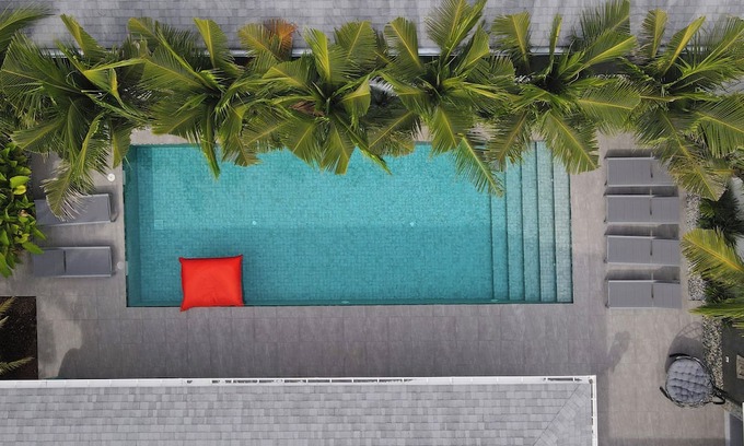 Rawai Villa | Stunning 4 bedrooms pool villa at Rawai
