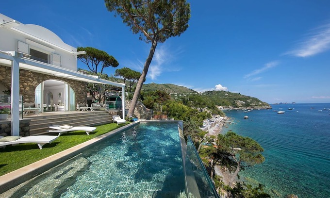 Pogerola Villa | My Rental Homes - Villa Ieranto 6 with panormaic terraces, sea view, private pool