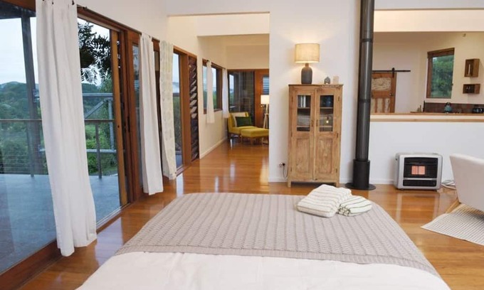 Bellingen Apartment | Rural Studio Retreat with Stunning Mountain Views