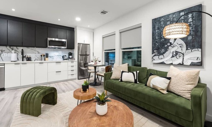Oak Cliff House | Oasis in Bishop Art-Multifamily Property Sleeps 16
