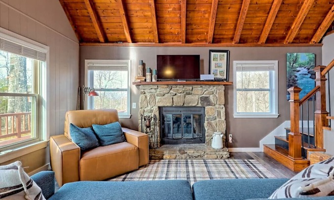 Franklin Cabin | Rynns Retreat Mountain Views
