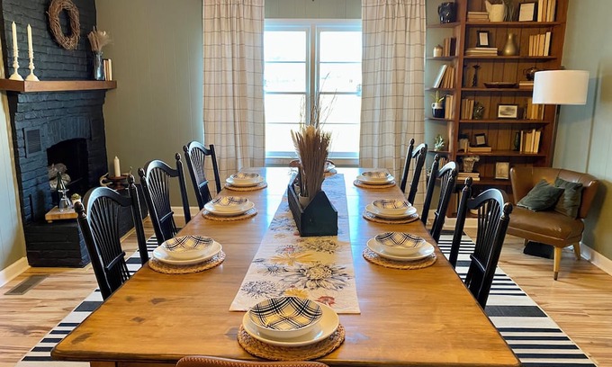Rockbridge Baths Other | 3-Bdrm Farmhouse w/Great Mountain Views
