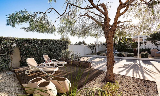 Reitani House | My Rental Homes - Apartment Ninfa with parking space and private outdoor area