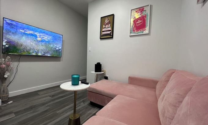 Hudson Yards Apartment | Modern 2BR Steps from Times Sqaure