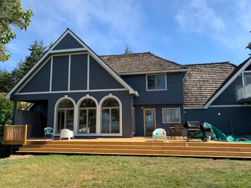 Port Angeles House | Sea Retreat