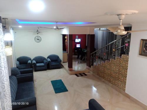 Sualkuchi House | LOZZY HOMESTAY